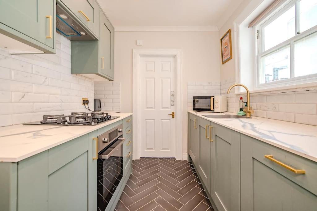 Beautiful Sea View I Spacious One Bed Room Flat I Sleep 4 Guests Bp2 Brighton Exterior foto