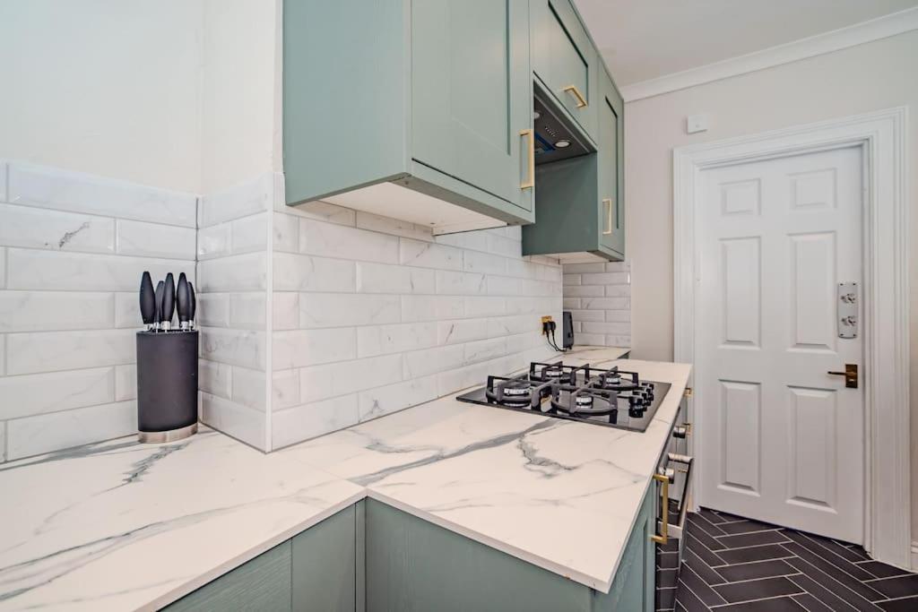 Beautiful Sea View I Spacious One Bed Room Flat I Sleep 4 Guests Bp2 Brighton Exterior foto